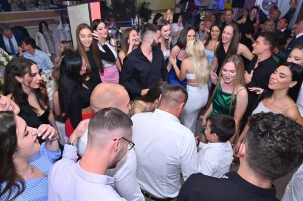 Borko Aničić i Bend